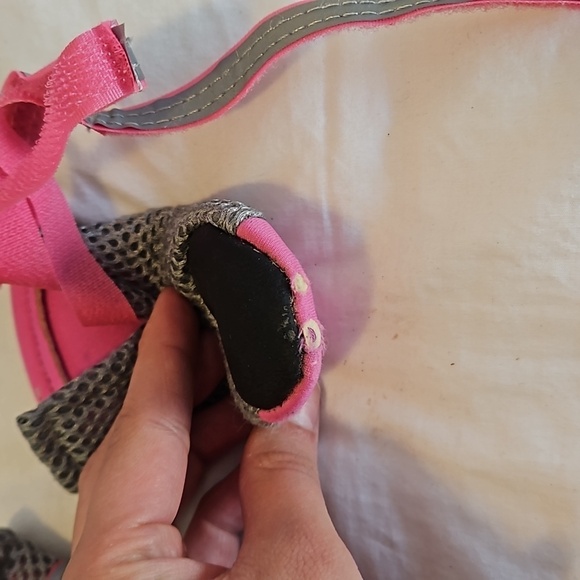 🪅 Hot Pavement Protection Dog Booties - Picture 3 of 9